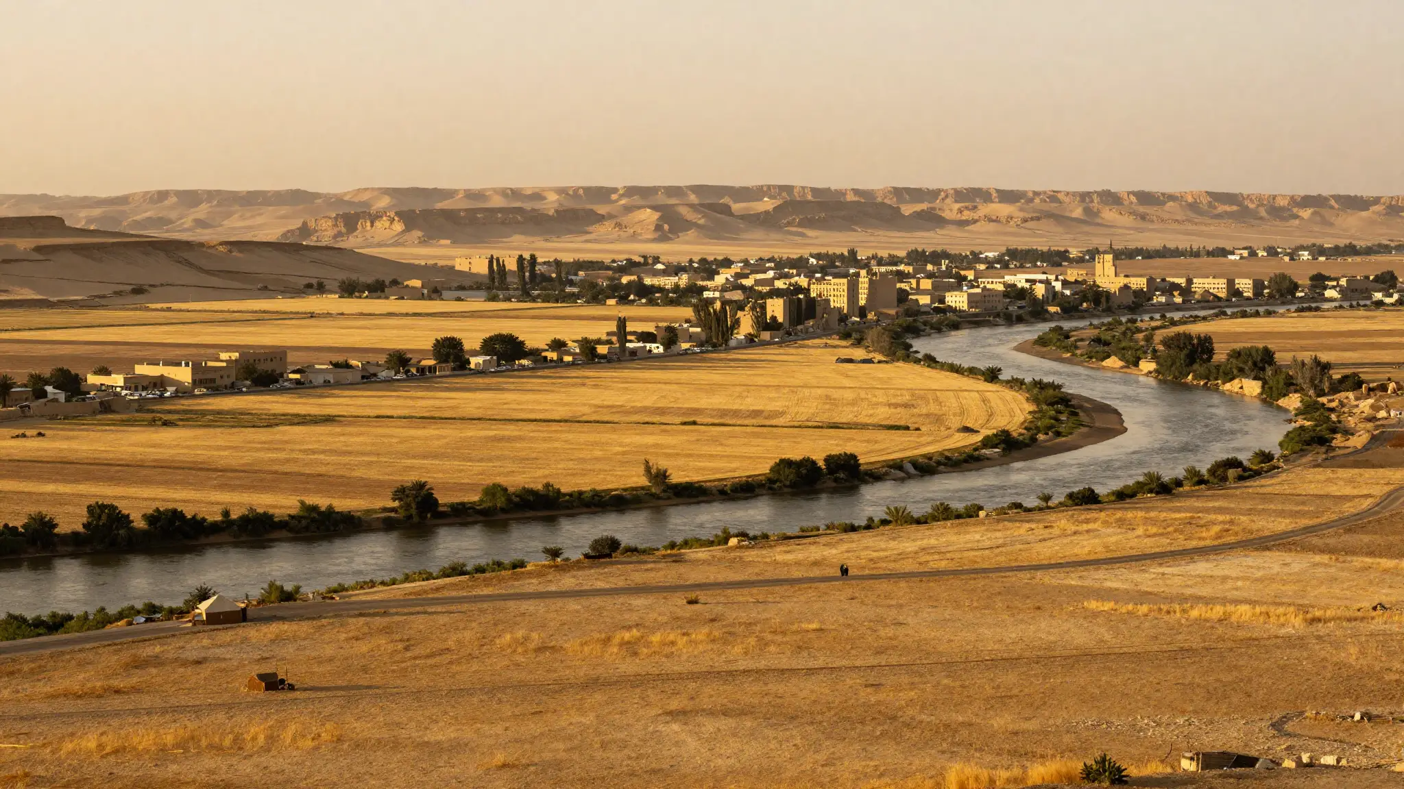 مدينة الحسكة السورية على ضفاف نهر الخابور وسهول القمح الخصبة في إقليم الجزيرة
